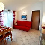 With Parking Space - 2285 Apartamento
