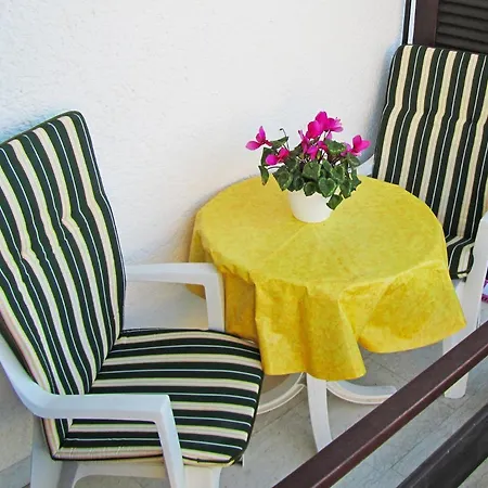 Apartment With Parking Space - 2285