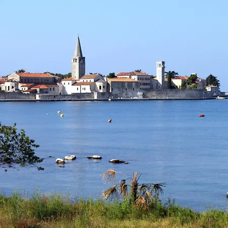 With Parking Space - 2285 Porec